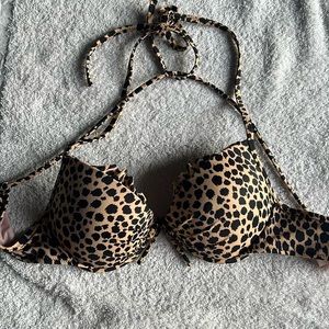Victoria’s Secret bikini top